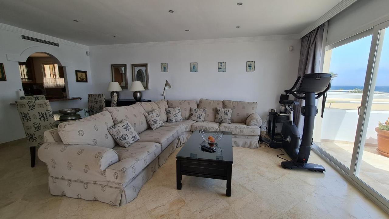 Sinfonia Del Mar Apartment Естепона Екстериор снимка