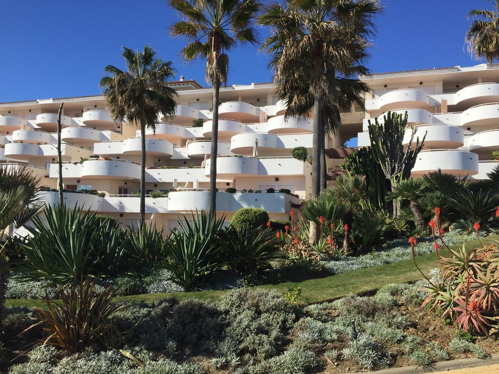 Sinfonia Del Mar Apartment Естепона Екстериор снимка